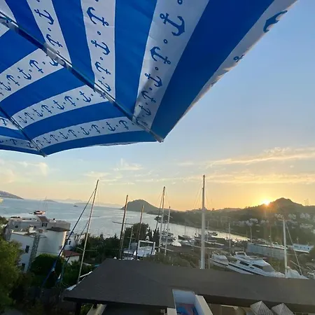 Captains * Yalıkavak